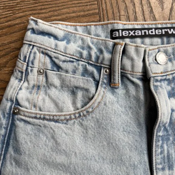 Denim Blue Jean Shorts Wide Leg Baggy size 24 - Picture 2 of 8